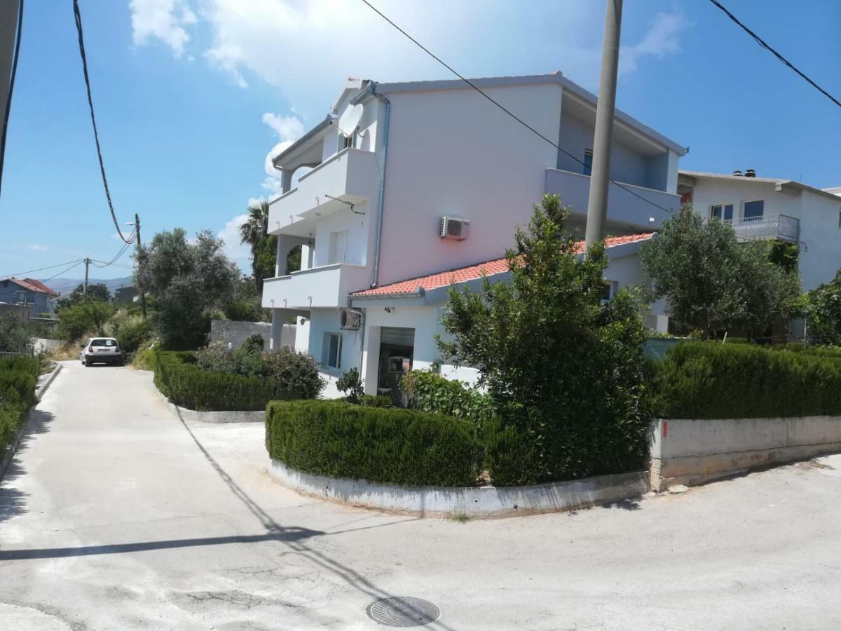Apartment Istuk Kaštela Eksteriør bilde